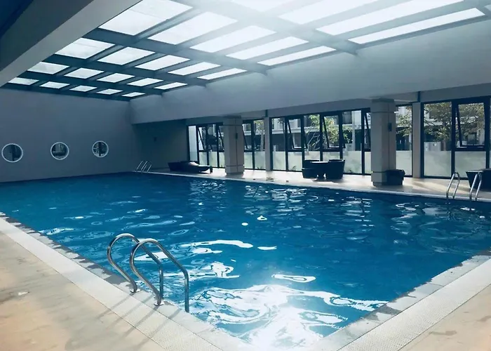 Thuy Apartment *